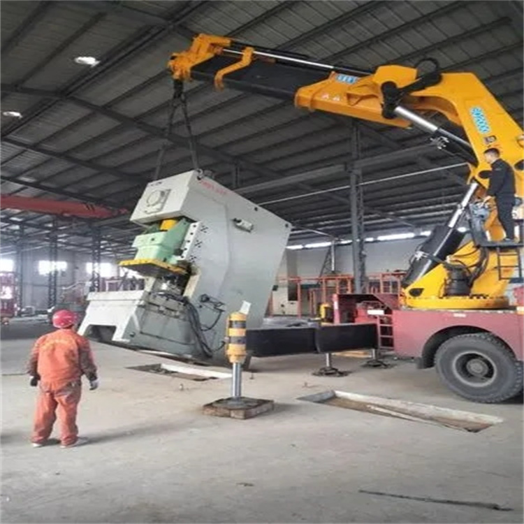 永春县80吨折臂吊车出租附近电话